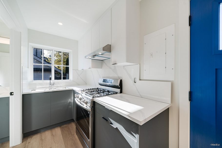 6709 Fleming Street Vancouver, BC - 33