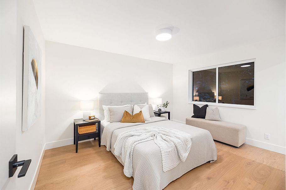 2654 Masefield Road North Vancouver, BC - 20