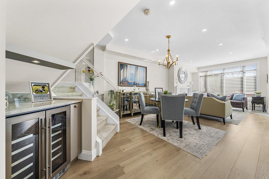 112 3600 Windcrest Drive North Vancouver, BC - 17