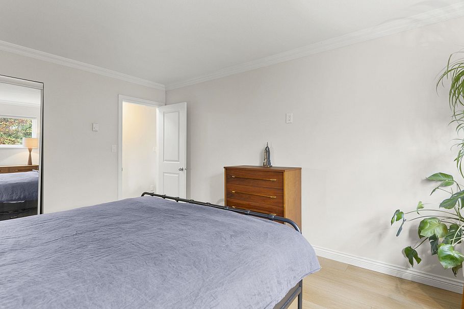 302 1550 Barclay Street Vancouver, BC - 27