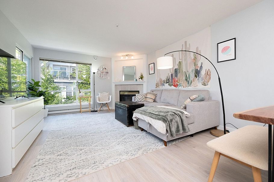 305 789 W 16 Avenue Vancouver, BC - 1