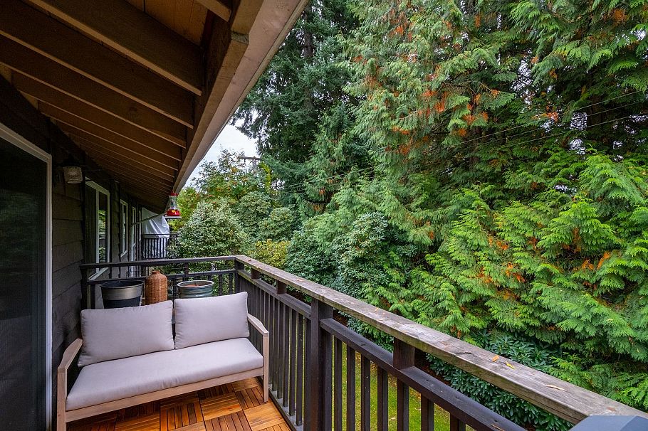 412 555 W 28 Street North Vancouver, BC - 27