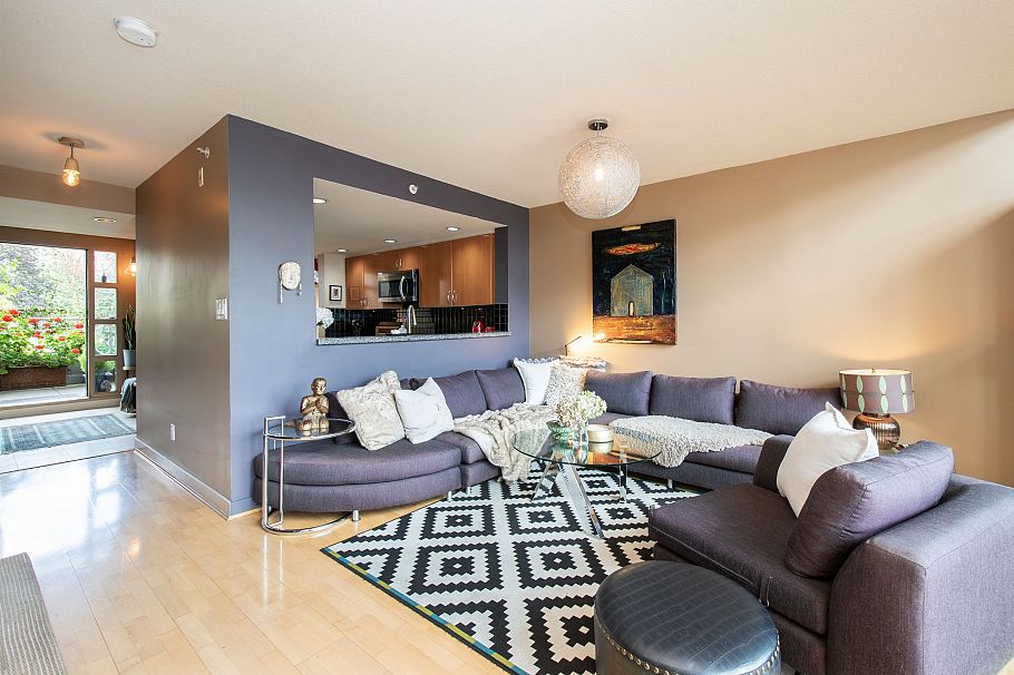 PH4 1688 Robson Street Vancouver, BC - 21