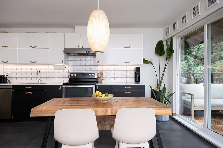 412 555 W 28 Street North Vancouver, BC - 5