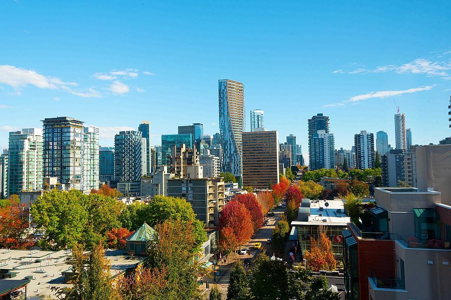 902 1860 Robson Street Vancouver, BC - 15