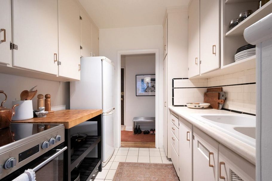 103 985 Jervis Street Vancouver, BC - 14