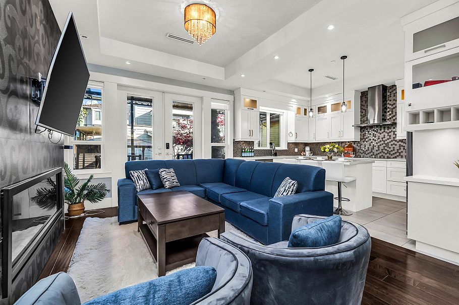 7380 Ontario Street Vancouver, BC - 6