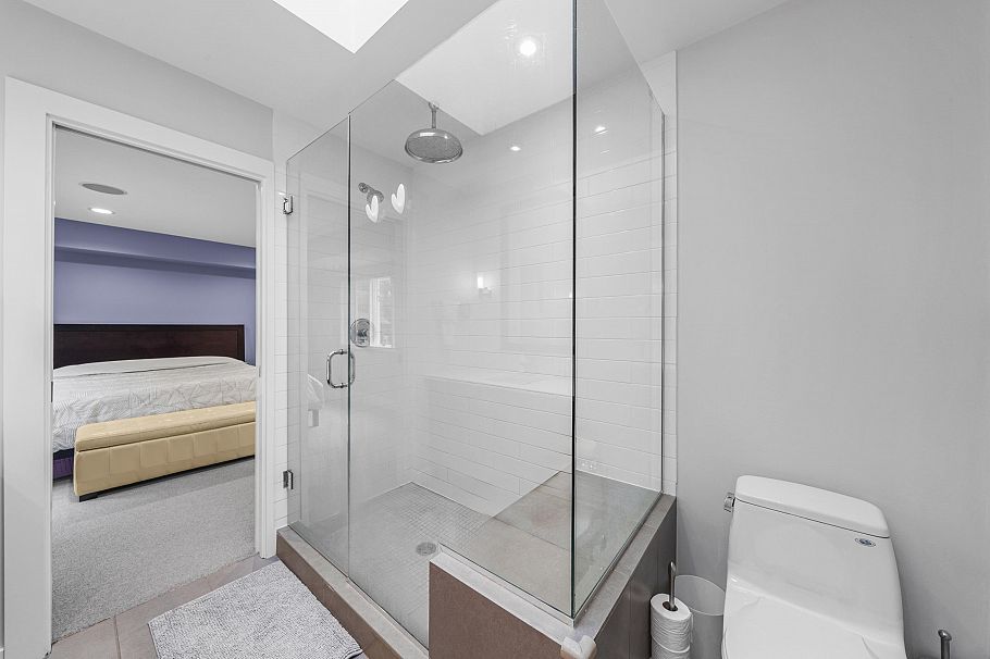 5154 Ranger Avenue North Vancouver, BC - 21