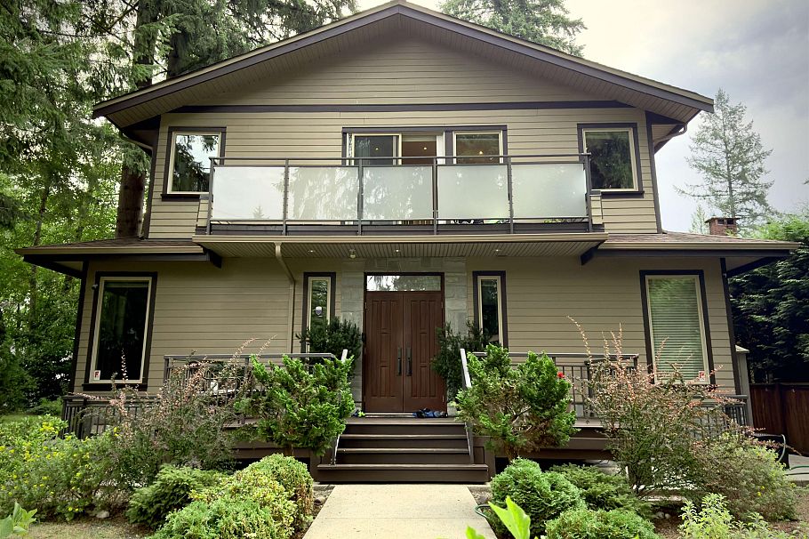 3681 Henderson Avenue North Vancouver, BC - 38