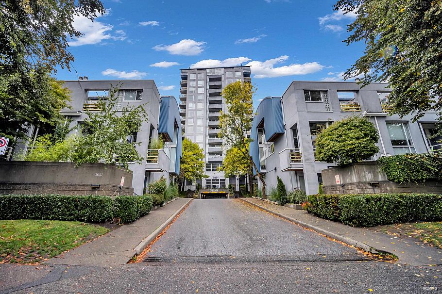 606 3061 E Kent Avenue North Vancouver, BC - 36