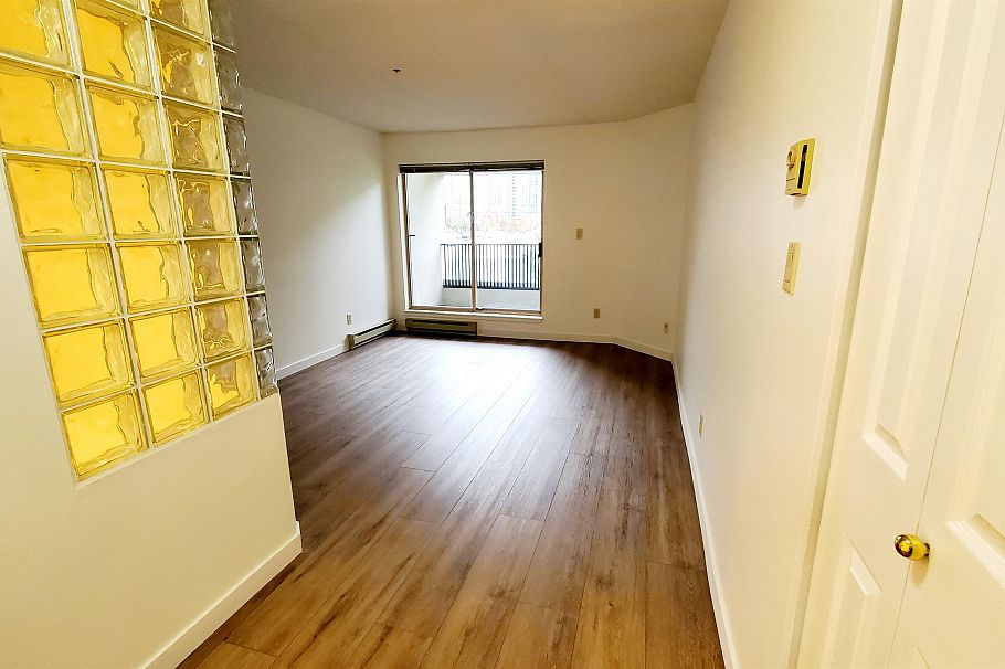 311 1859 Spyglass Place Vancouver, BC - 16