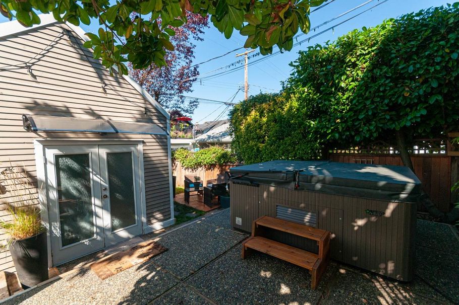 3241 W 2ND AVENUE, Vancouver BC V6K 1K9 Vancouver, BC - 35