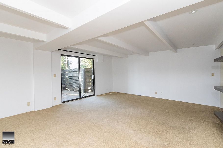 4524 Marineview Crescent North Vancouver, BC - 12