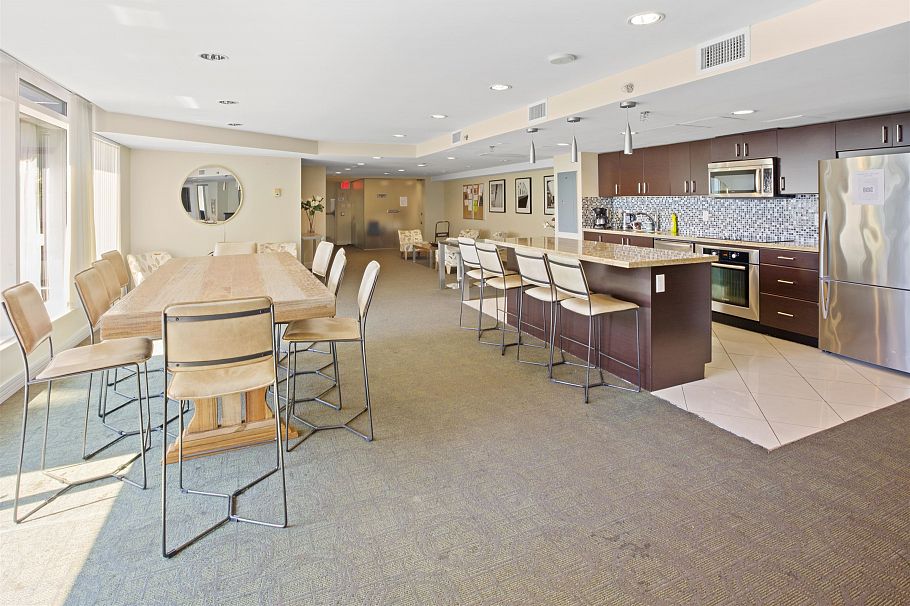 502 172 Victory Ship Way North Vancouver, BC - 17