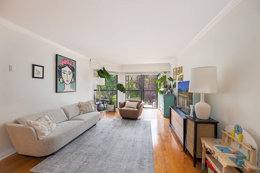 301 1235 W 15th Avenue Vancouver, BC - 10