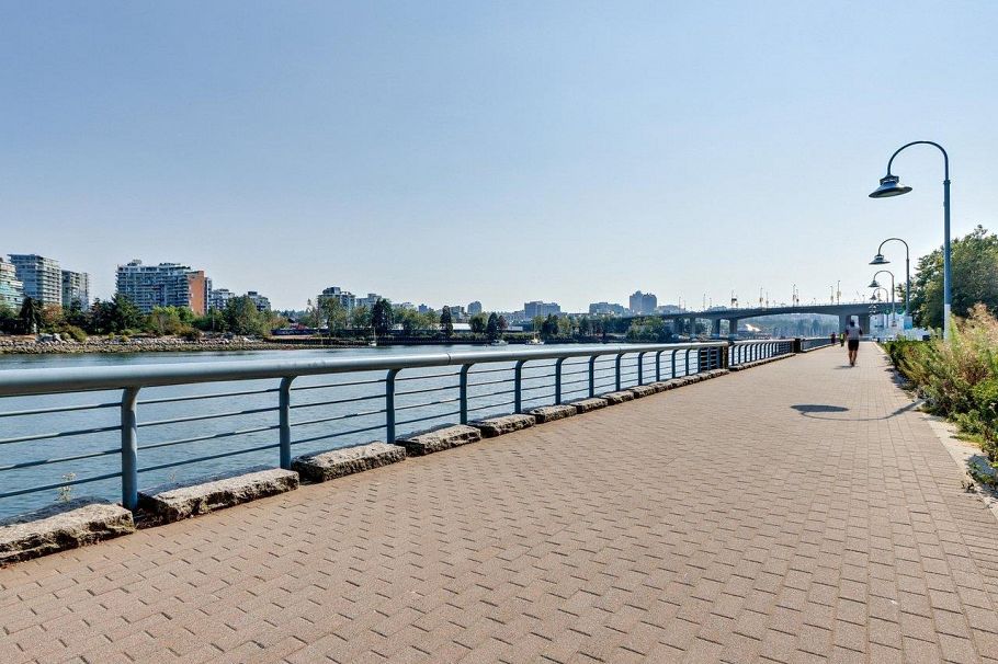 2701 8 Smithe Mews Vancouver, BC - 28