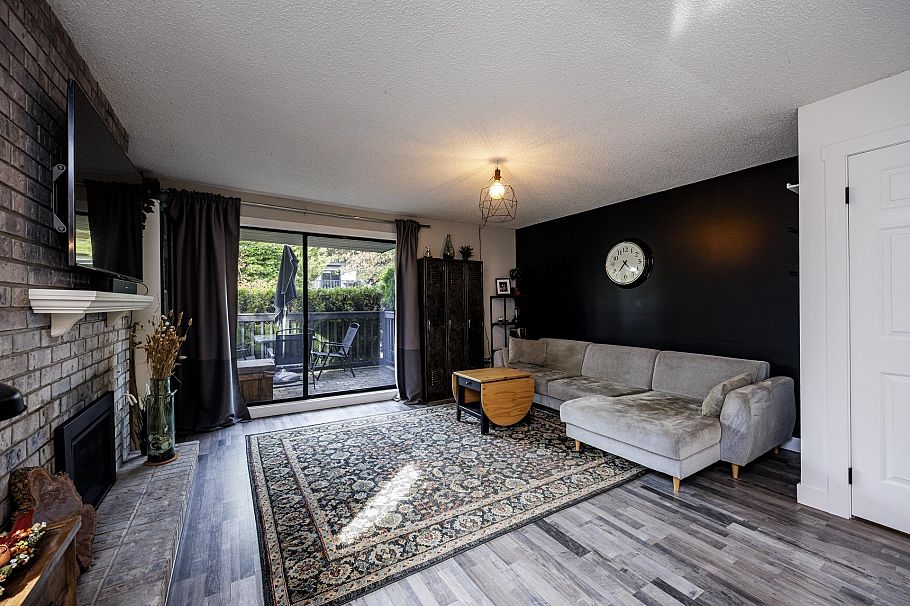 3132 Lonsdale Avenue North Vancouver, BC - 18