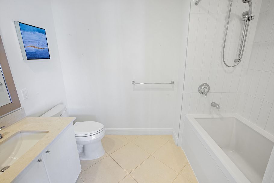 502 172 Victory Ship Way North Vancouver, BC - 11