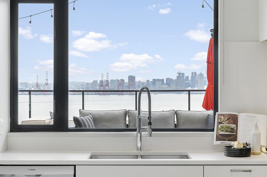 512 105 W 2nd Street North Vancouver, BC - 7