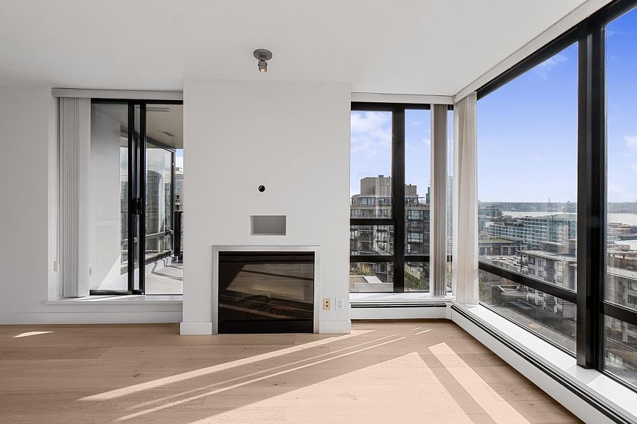 1301 151 W 2nd Street North Vancouver, BC - 11