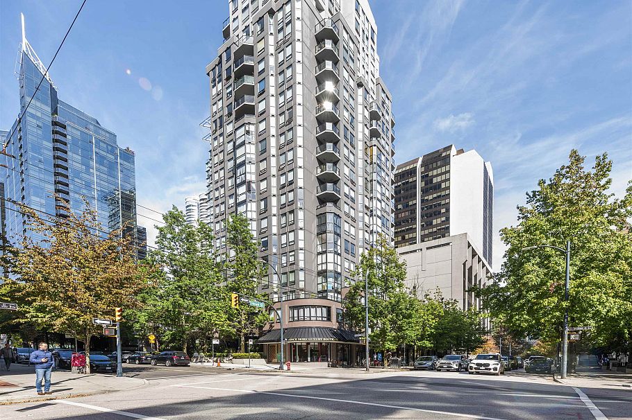 1401 811 Helmcken Street Vancouver, BC - 24