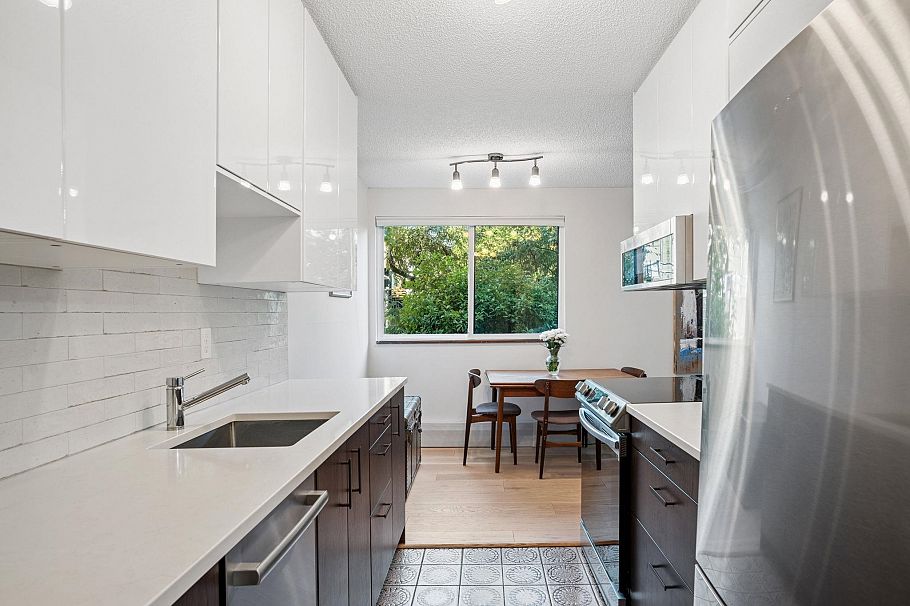 113 2033 Triumph Street Vancouver, BC - 8