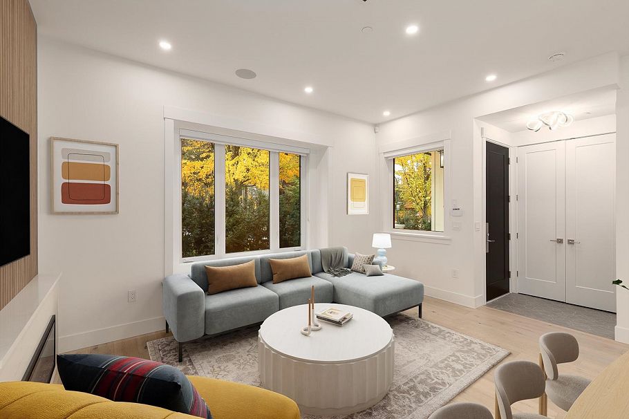 3075 Courtenay Street Vancouver, BC - 5