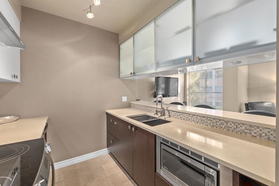203 1928 Nelson Street Vancouver, BC - 13