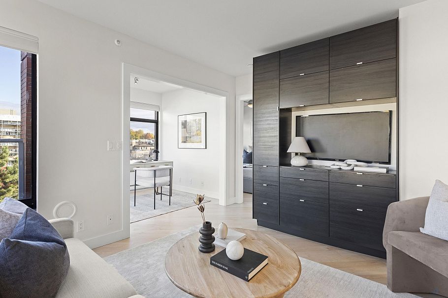 612 2228 Marstrand Avenue Vancouver, BC - 3