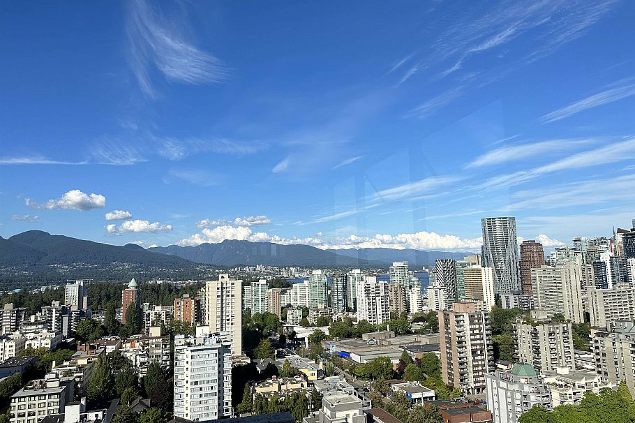 502 1850 Comox Street Vancouver, BC - 2