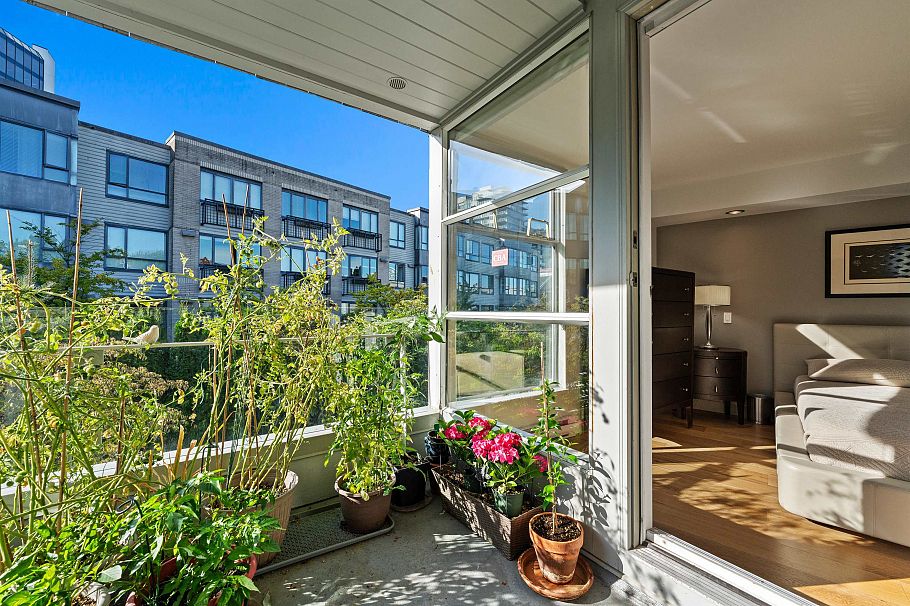 325 638 W 7th Avenue Vancouver, BC - 25