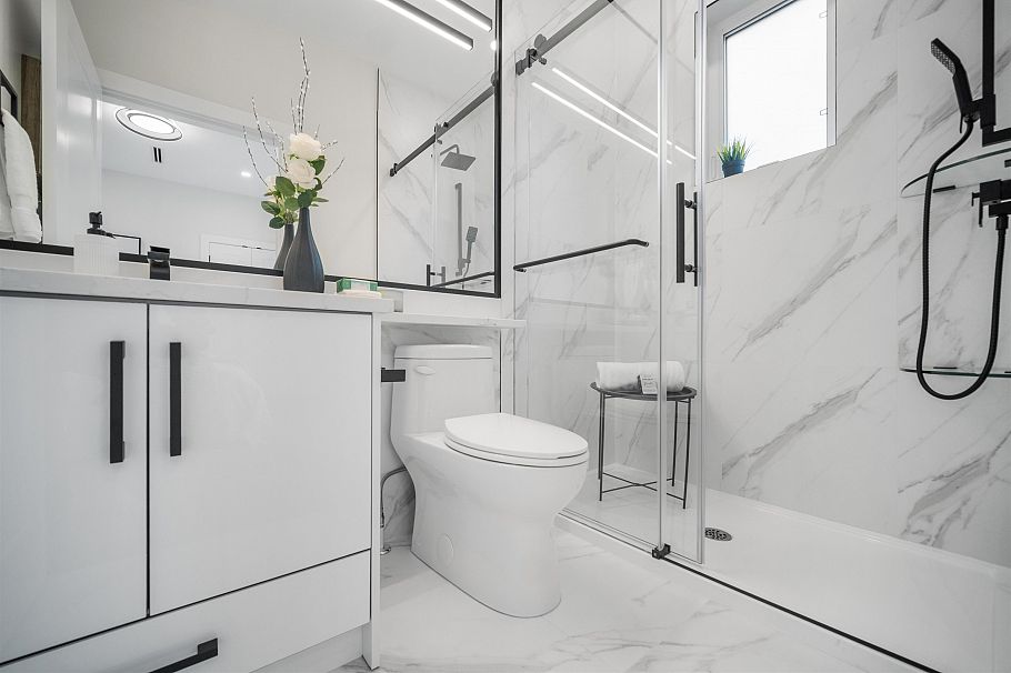 1 5378 Culloden Street Vancouver, BC - 11