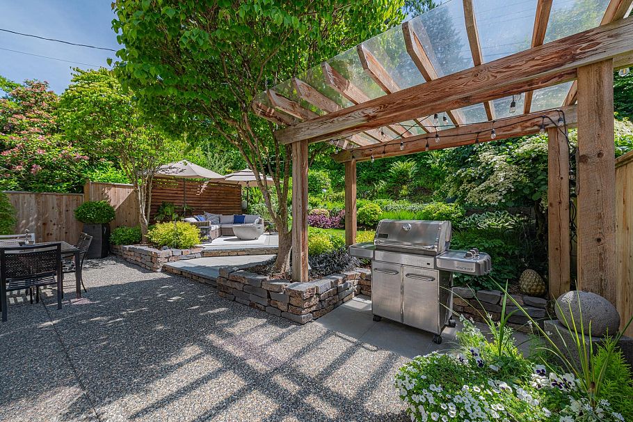 997 Canyon Boulevard North Vancouver, BC - 31