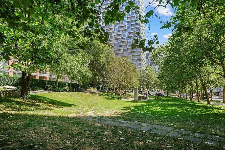 102 1488 Hornby Street Vancouver, BC - 31