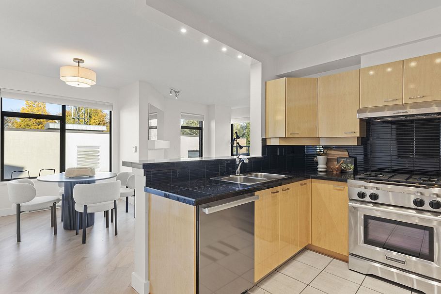 612 2228 Marstrand Avenue Vancouver, BC - 15