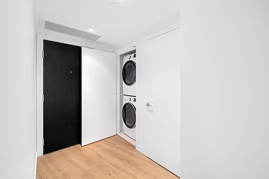 618 1500 Fern Street North Vancouver, BC - 15