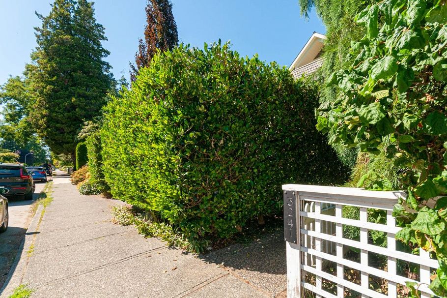 3241 W 2ND AVENUE, Vancouver BC V6K 1K9 Vancouver, BC - 2