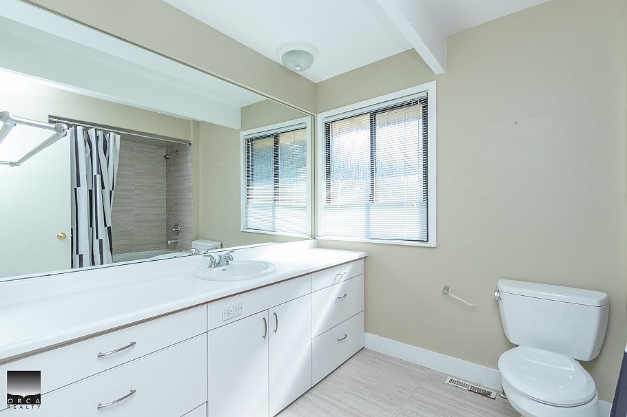 4524 Marineview Crescent North Vancouver, BC - 27