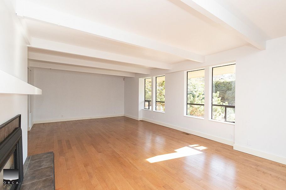 4524 Marineview Crescent North Vancouver, BC - 11