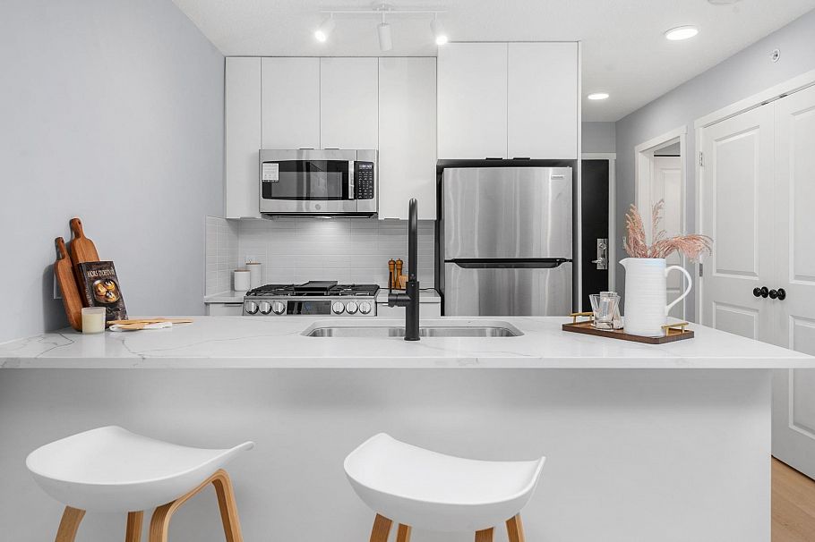 2101 1001 Richards Street Vancouver, BC - 14