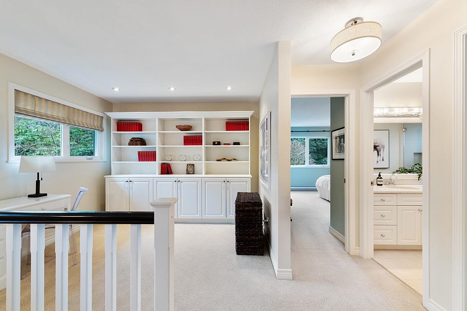 997 Canyon Boulevard North Vancouver, BC - 16