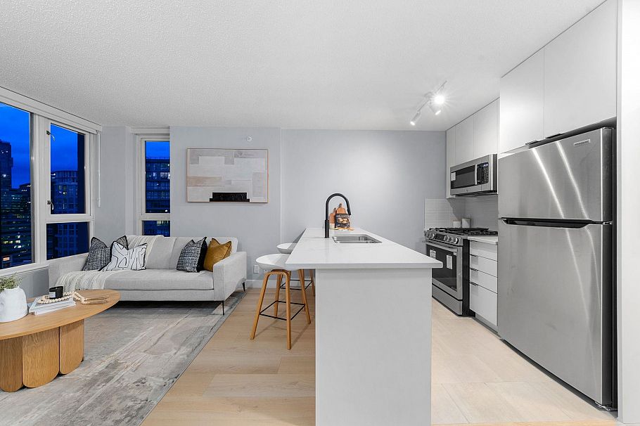 2101 1001 Richards Street Vancouver, BC - 8