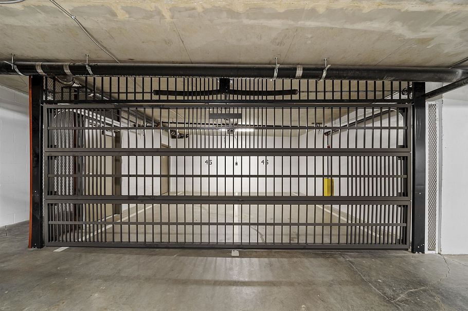 512 105 W 2nd Street North Vancouver, BC - 36