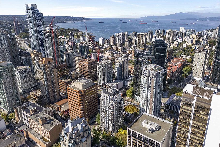 1401 811 Helmcken Street Vancouver, BC - 29