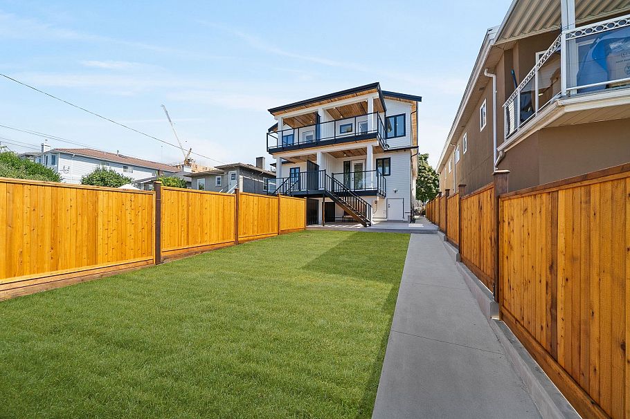 1 7361 Fraser Street Vancouver, BC - 29