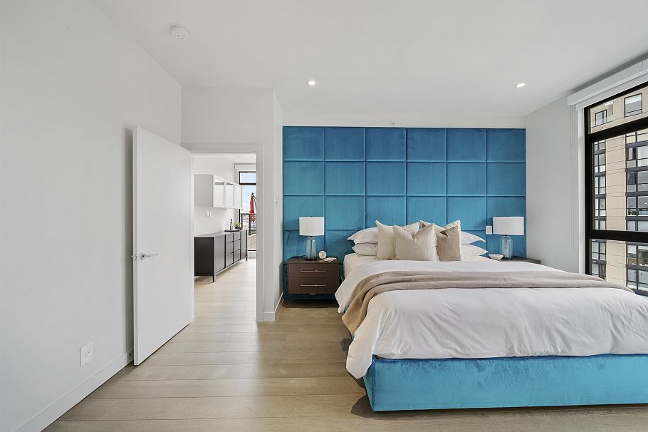 512 105 W 2nd Street North Vancouver, BC - 24