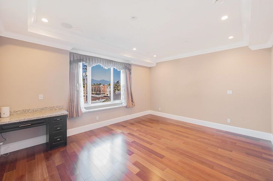 2817 Oliver Crescent Vancouver, BC - 19