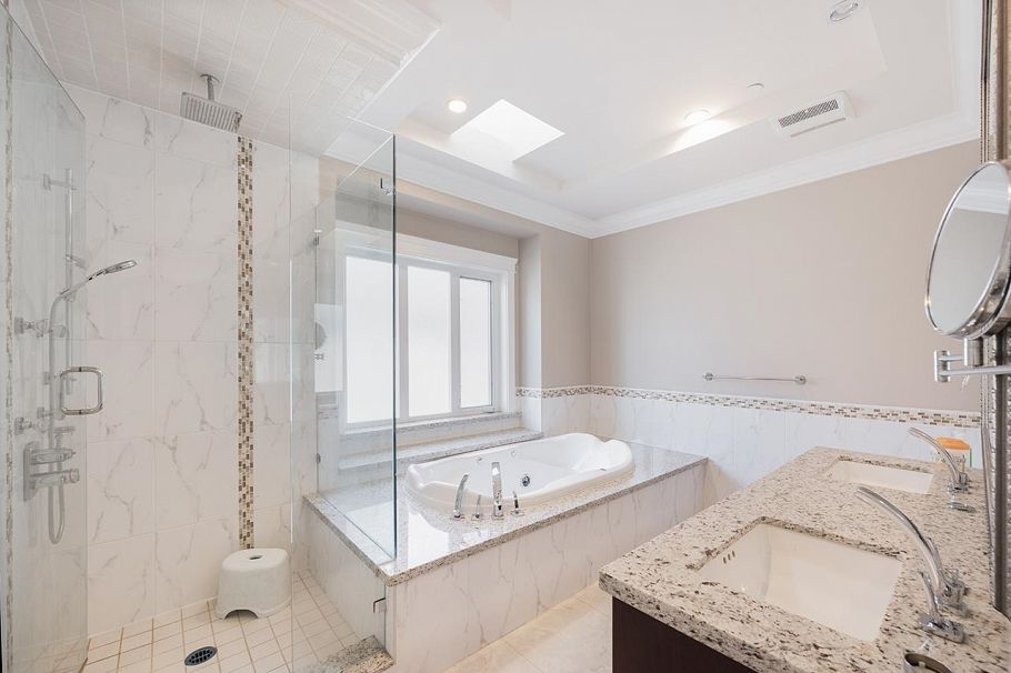 2817 Oliver Crescent Vancouver, BC - 13