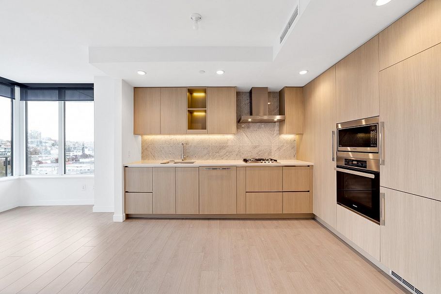 1214 1768 Cook Street Vancouver, BC - 6