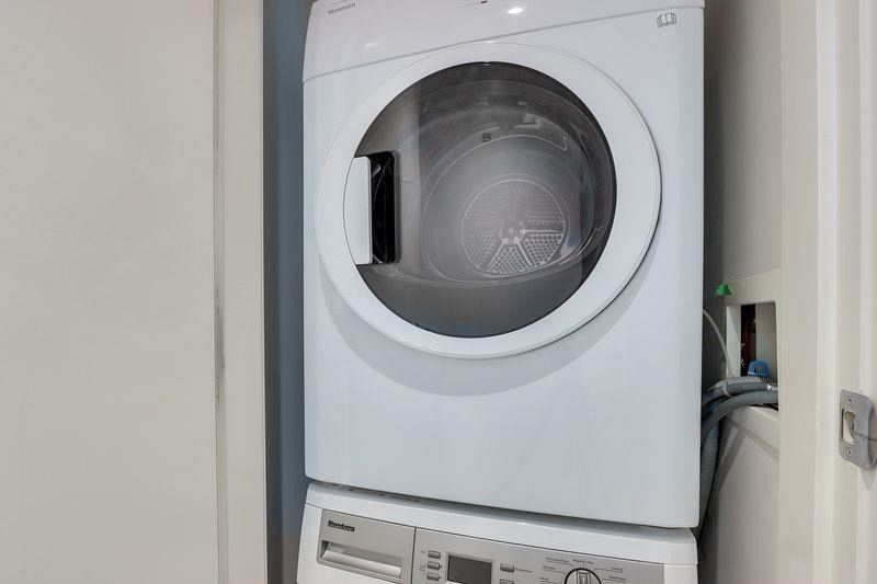 327 1588 E Hastings Street Vancouver, BC - 10